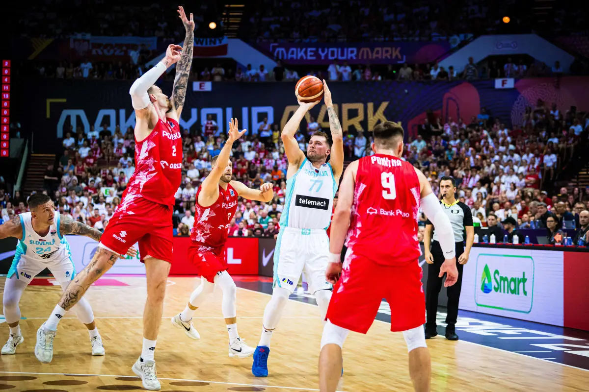 斯洛文尼亚, AA, alt